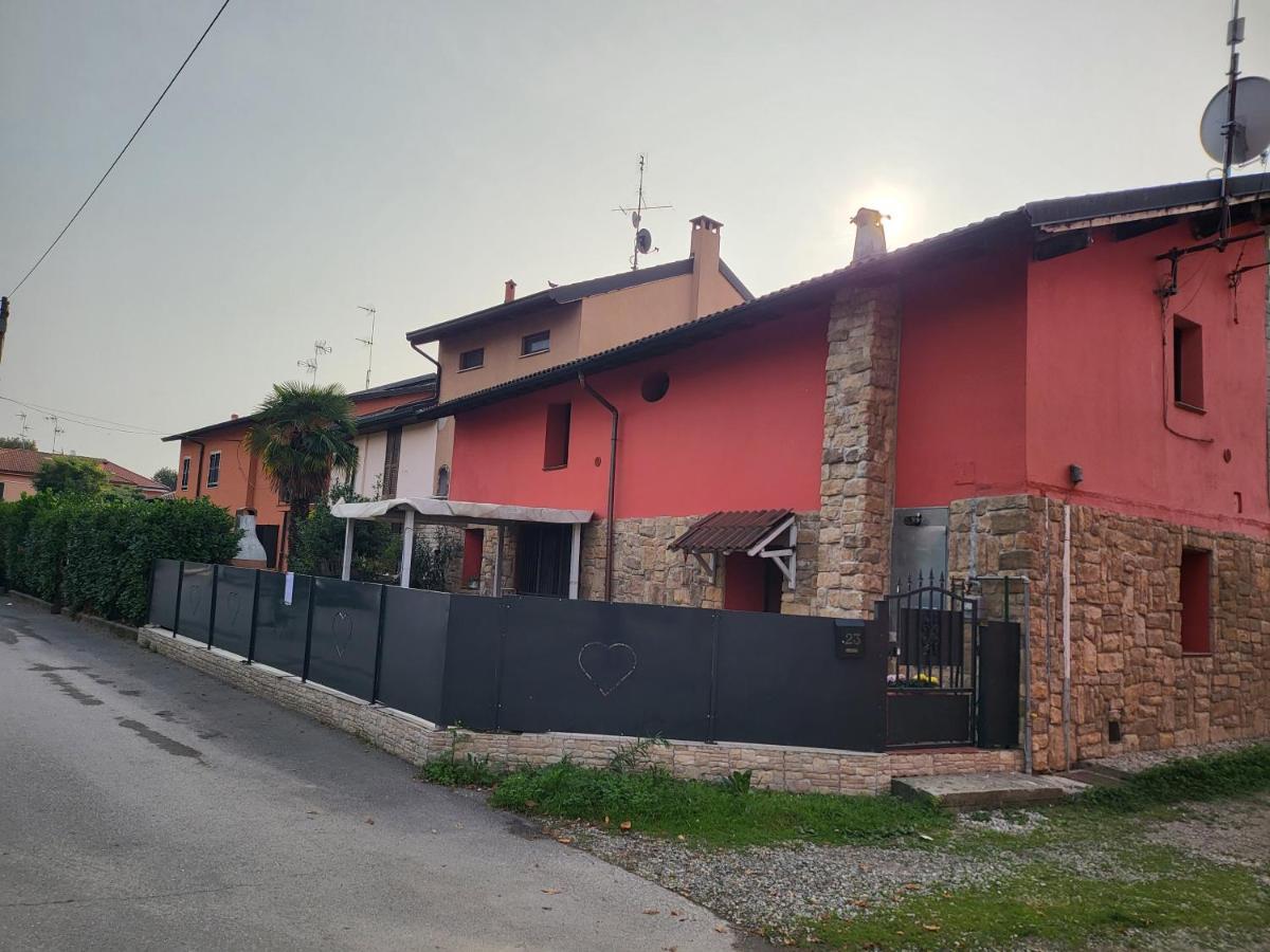 מלון Mediglia A Casa Di Luca מראה חיצוני תמונה