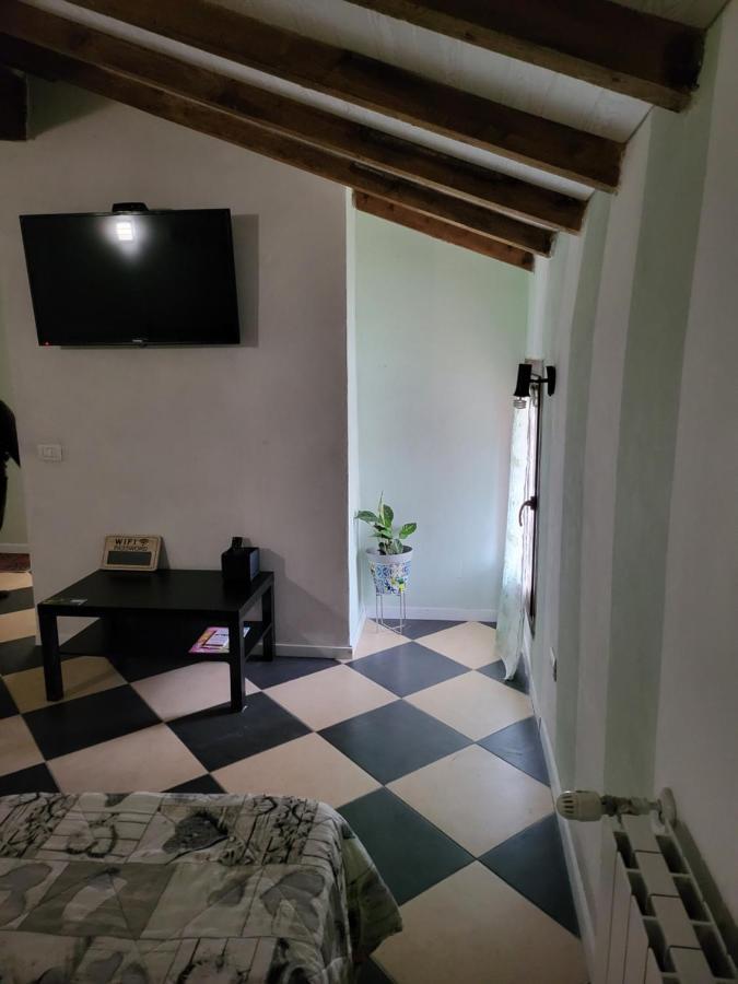 מלון Mediglia A Casa Di Luca מראה חיצוני תמונה